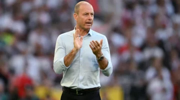 أزمة إمام عاشور.. تعليق ناري لمدرب يانج أفريكانز قبل مواجهة الأهلي المرتقبة